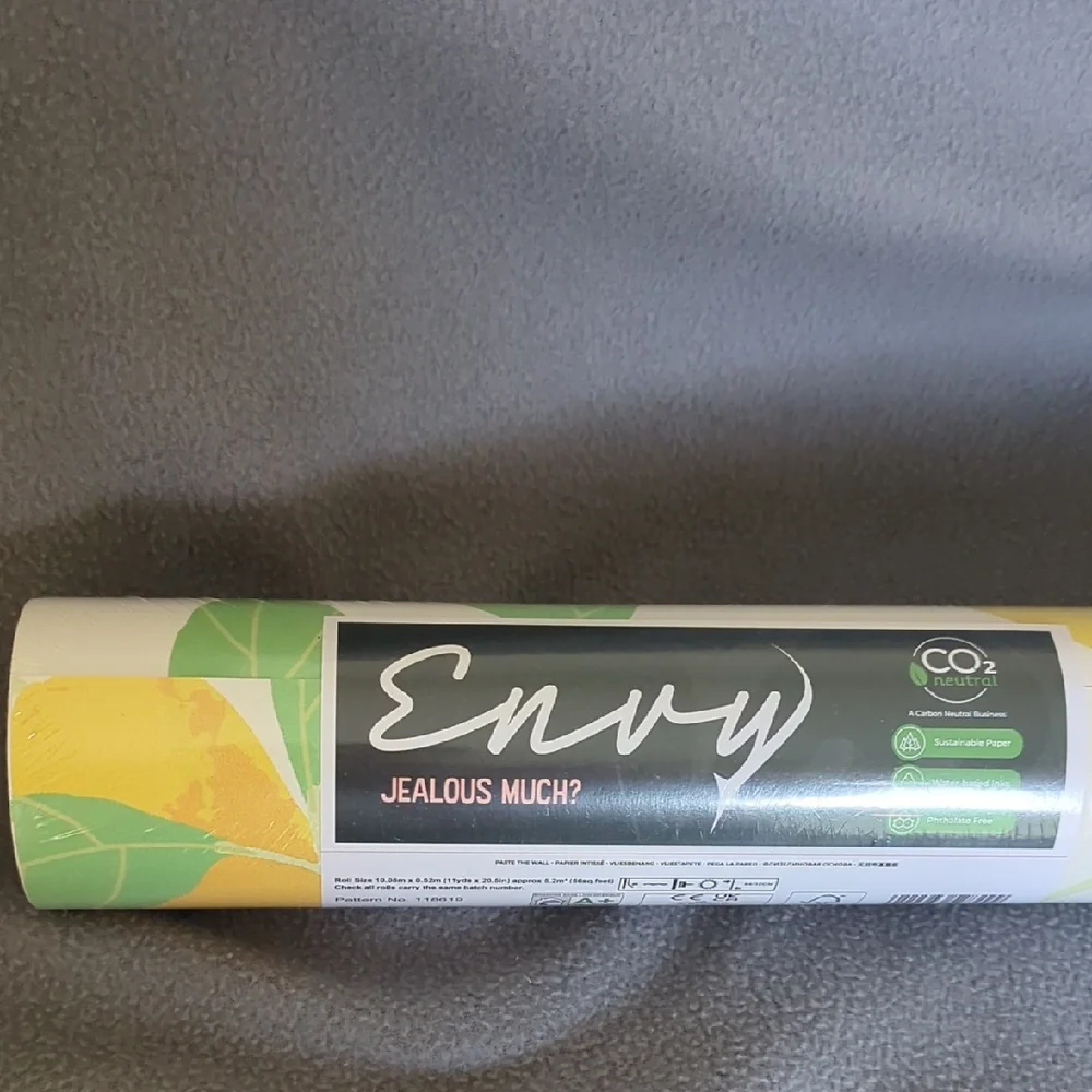 Envy Feeling Fruity-Fresh Wallpaper.